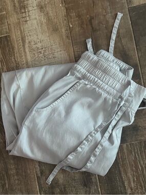 Travis Mathew White Elastic Waist Joggers